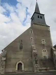 Église Saint-Jean-Baptiste de Cerisiers.