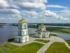 église de la Transfiguration, classé à Husyntsi,