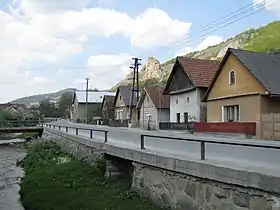 Červený Kameň (district d'Ilava)