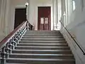 Escaliers vers la grande salle