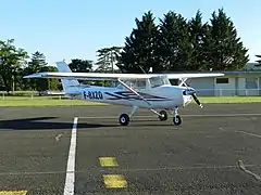 F-BXZD C150 aéroclub Figeac Livernon