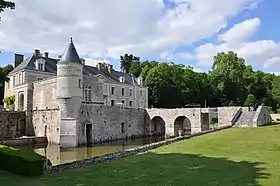 Image illustrative de l’article Château de Saint-Denis-sur-Loire