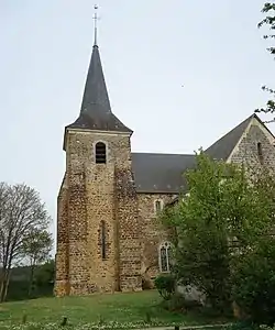 La chapelle du prieuré et l'église Saint-Étienne.