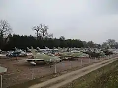 Alignement de jets et d'hélicoptères