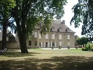 Château communal (inscrit MH 1926).