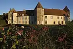 Vue de l'arrière du château depuis les jardins