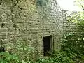 Ruines du Château de Beauregard (intérieur du donjon) - Placard.