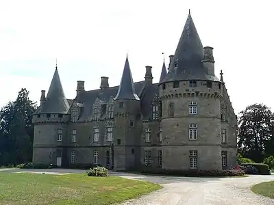Château de Bonnefontaine. Façade Est