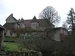 Château sous la pluie.