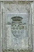 Blason des Chateaubriand sur la façade.