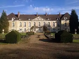 Le château de Fillerval.