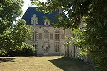 Château de La-Croix-Saint-Leufroy