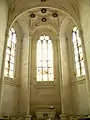 Chapelle dans la tour de l'aile est. Les clés de voûtes portent les blasons des familles apparentées aux La Rochefoucauld.