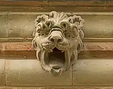 Tête de lion Façade Nord-Ouest