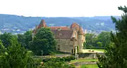 Le château de Monsec, vu depuis le lieu-dit Fromental.