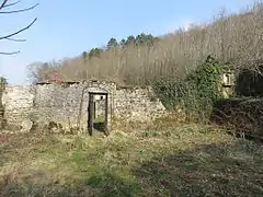 Vestiges du château fort de Poligny