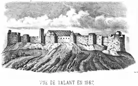 Dessin en noir et blanc représentant une forteresse puissamment fortifiée située sur un éperon rocheux.
