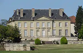 Le château de Virazeil.