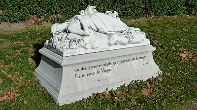 Statue de Virginie