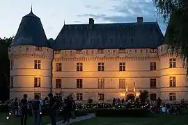 Façade sud du Château, à l'occasion d'une ouverture nocturne au public