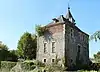 L'ancien château des Comtes de Borchgrave, actuellement école communale