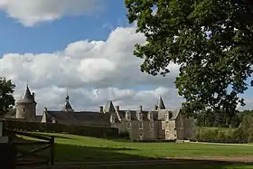 Le château des Nétumières.