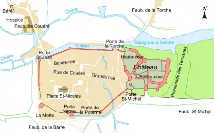 Plan cadastral de Châteaubriant en 1832, représentant la ville avant la démolition des remparts.