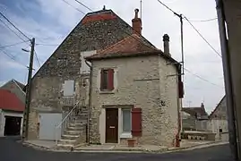 Le château du Bourg Neuf en 2012.