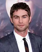 Chace Crawford interprète Nate.