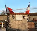 Mur souvenir du cimetière de Chambry, en novembre 2014.