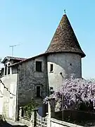 Une maison ancienne du bourg.