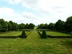 Les jardins du Clauzuroux, principalement situés sur Cherval.