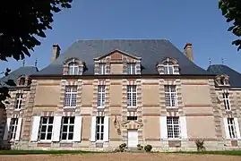 Le château de Vauventriers.