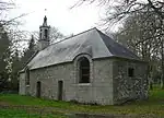 La chapelle Saint-Mathieu de Kerhas vue du sud-est