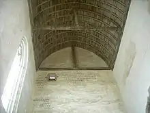 Photographie de l'intérieur de la chapelle.