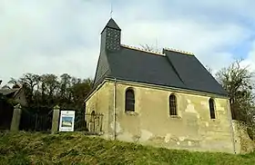 Vue de la façade ouest de la chapelle de la Chevalette, dans le quartier et ancienne commune d'Indre-et-Loire de Vallières.