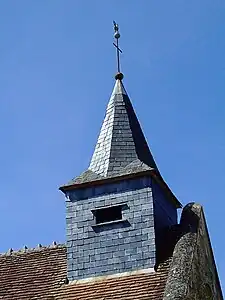 Clocheton de la chapelle Sainte-Camille de Chevigny.