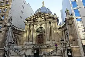 Chapelle Notre-Dame-de-Consolation, mémorial du Bazar de la Charité.