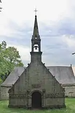 Chapelle Notre-Dame-de-Manégueny compris le placître, le mur de clôture et la fontaine