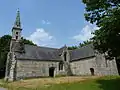 La chapelle de Lannégant : vue latérale.