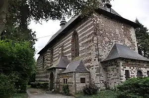 2010 : chapelle de l'Ermite, vestige de l'ancien prieuré partiellement détruit.