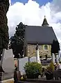 Cimetière de Parigné-l'Évêquecimetière, lanterne des morts, chapelle