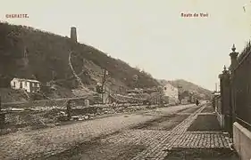Les anciens bâtiments démolis en 1905, avant la reconstruction du charbonnage.