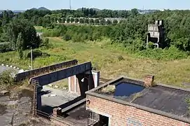 Le site du lavoir et la cité minière.