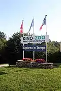 Entrée du Dino-zoo.