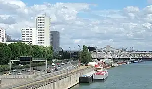 L’autoroute à Charenton-le-Pont.