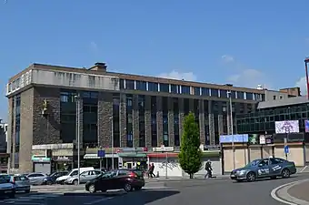 Description de l'image Charleroi - Collège du Sacré-Cœur - 01.jpg.