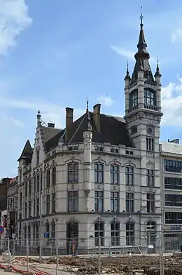 Hôtel central des Postes et Télégraphes à Charleroi