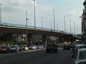 Viaduc vu depuis la chaussée de Bruxelles à Dampremy.