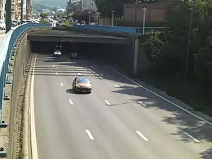 Sortie du tunnel de la Paix.